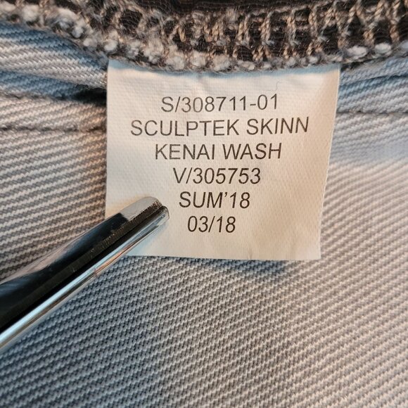 Athleta Jeans Size 16 Sculptek Skinny Crop Mid Rise Kenai Wash Gray Stretch - Picture 6 of 12